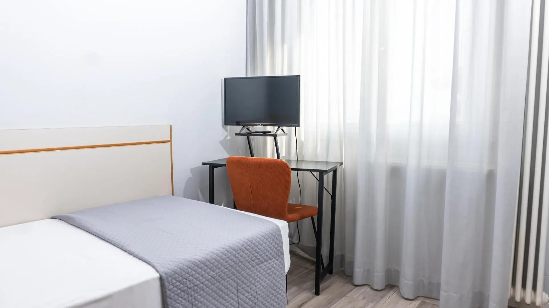 **  Hotel Mirabella Riccione Italia